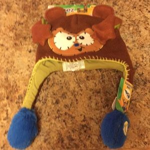 BRAND NEW WINTER HAT (FLIPEEZ )For BOY OR GIRL
